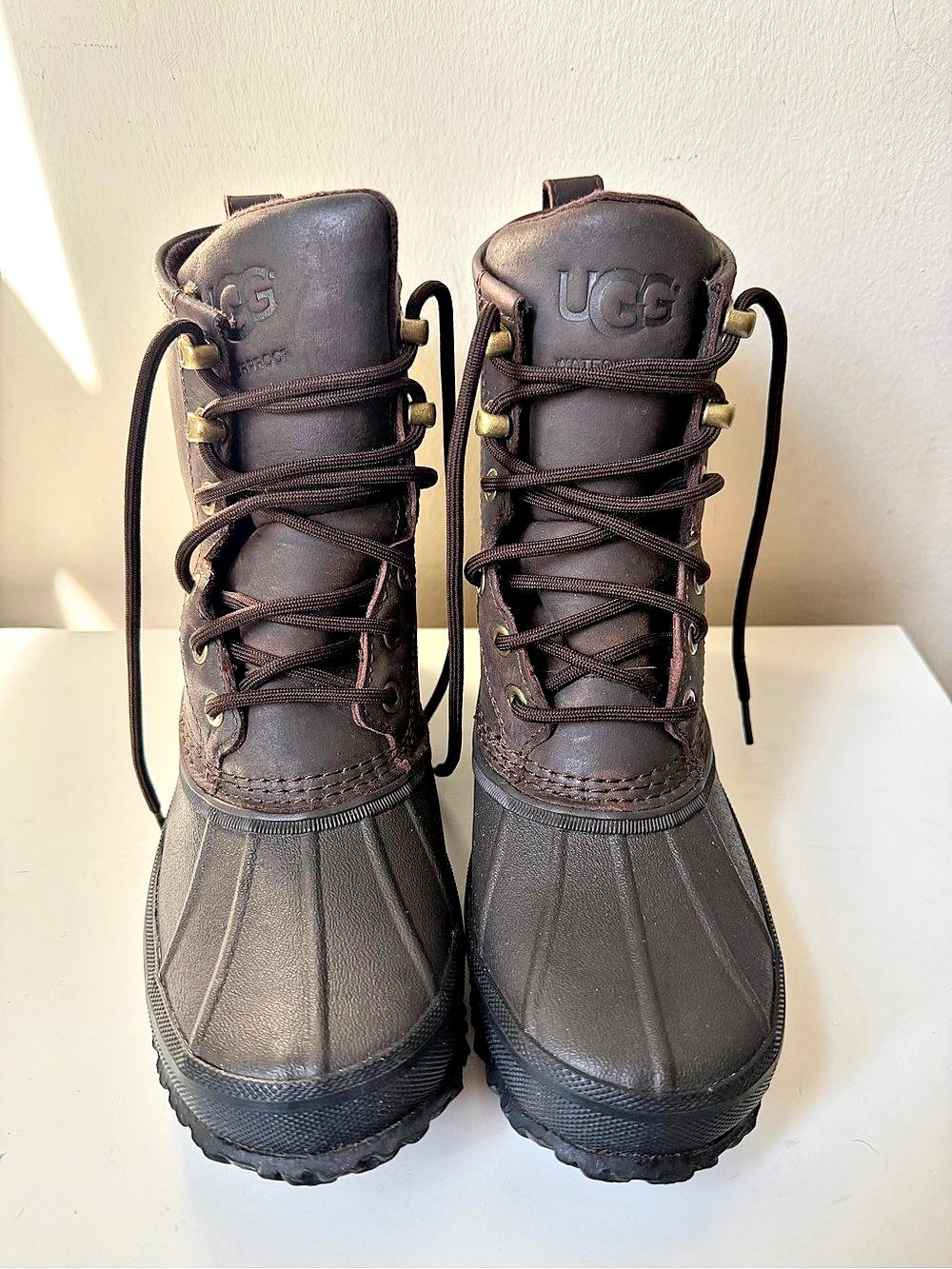 UGG Classic Short Lace-Up Weather Boot Lace-Up Weather Boots Black US 8